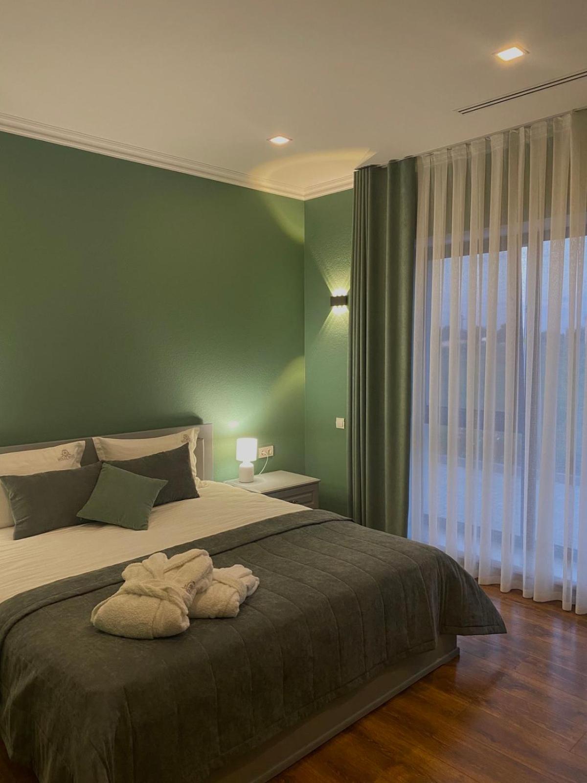 Royal Rest Διαμέρισμα Bilokrynychchya Εξωτερικό φωτογραφία